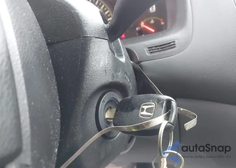 2004 Honda Accord 3.0 Ex z USA, uszkodzony, nr VIN 1HGCM66504A041706